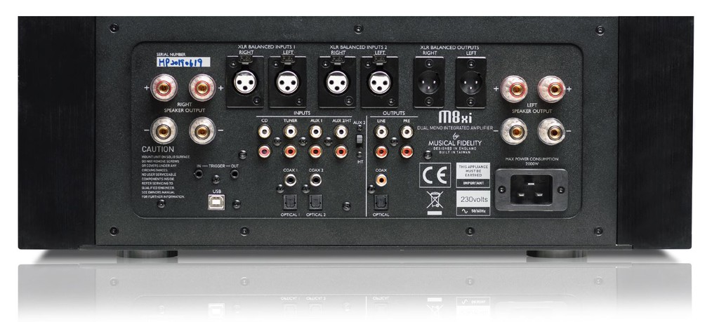 Musical Fidelity M8xi – Superampli 550W, chuyên “xử lý” loa lớn, chứa 2 monoblock và 1 DAC ảnh 2