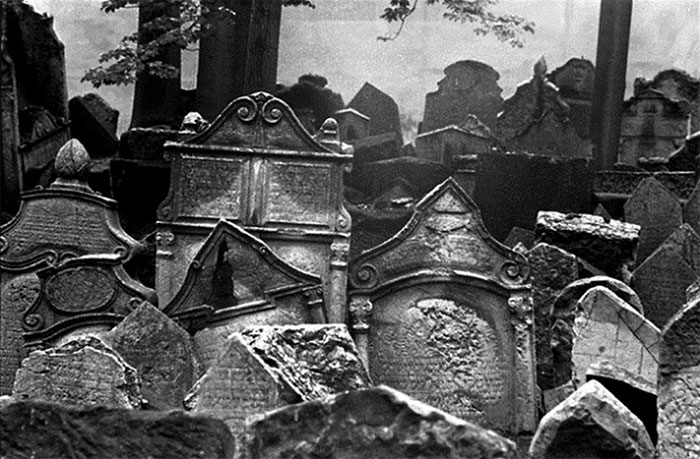 Nghĩa trang này là nơi yên nghỉ của những người Do Thái.