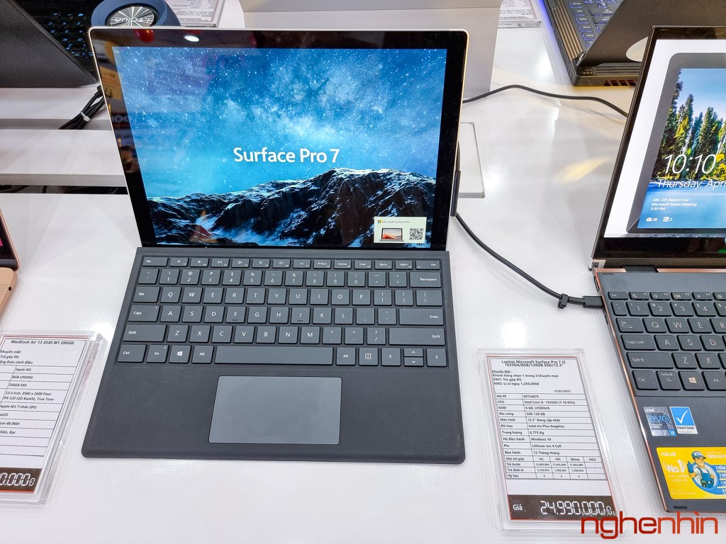 FPT Shop khai trương 68 Trung tâm trải nghiệm laptop, mở bán Surface Pro 7 siêu bảo hành ảnh 5