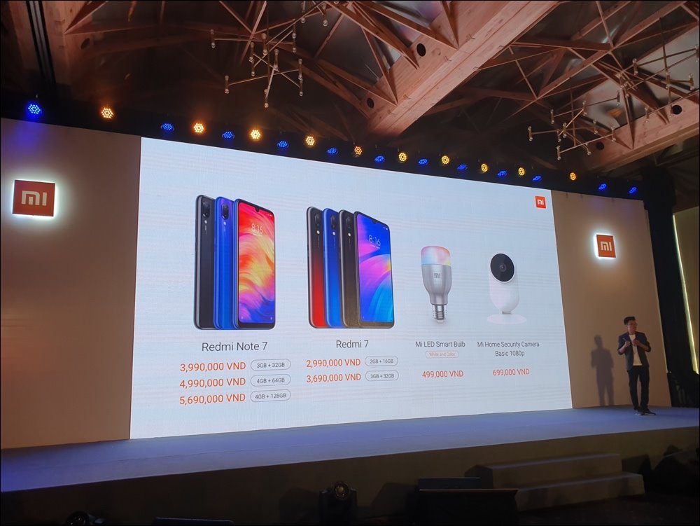 Xiaomi tung Redmi Note 7, Redmi 7 tại Việt Nam, giá bán từ 2,99 triệu đồng