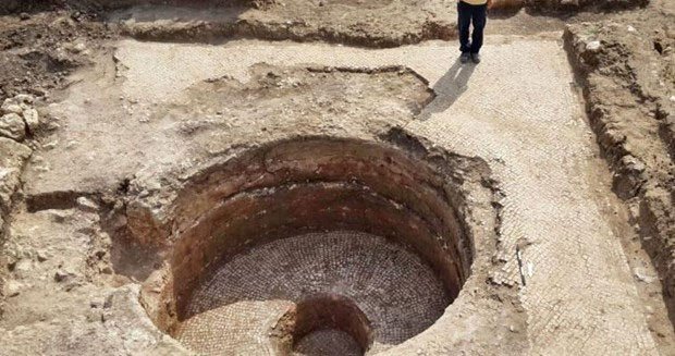 Máy ép nho 1.500 tuổi được phát hiện ở Israel.