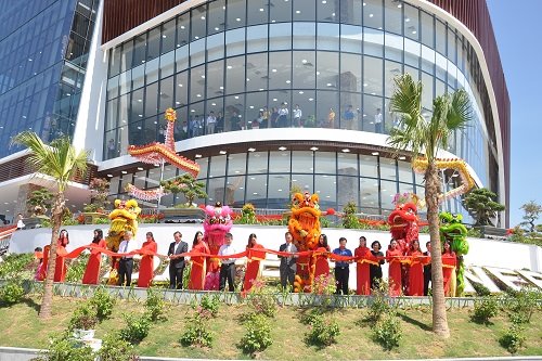 Đà Nẵng: Khánh thành tòa nhà phức hợp hiện đại, tiện ích vùng Tây Bắc