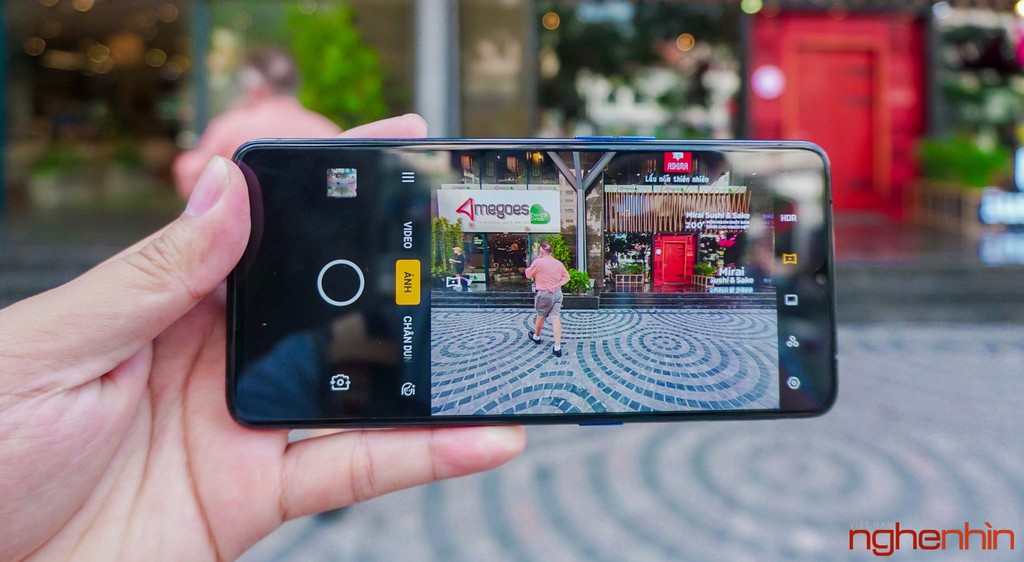 Trên tay Realme X2 Pro tại Việt Nam: cấu hình khủng, giá rẻ nhưng sẽ phải đánh đổi ảnh 7