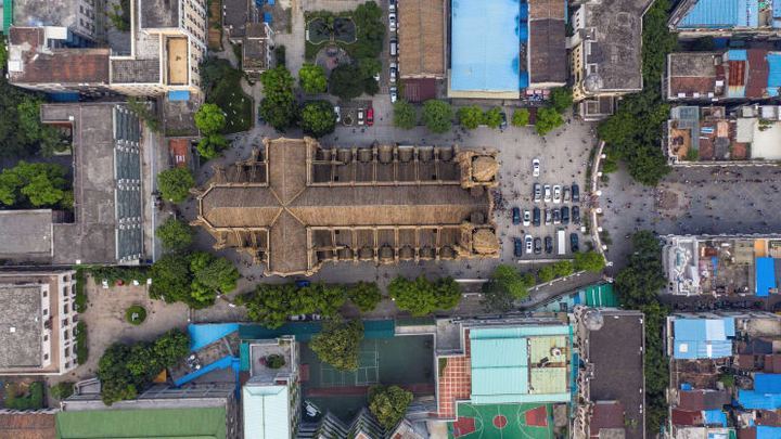 Chiêm ngưỡng loạt ảnh du lịch đẹp nhất thế giới năm 2018, Cầu Vàng tại Đà Nẵng cũng góp mặt