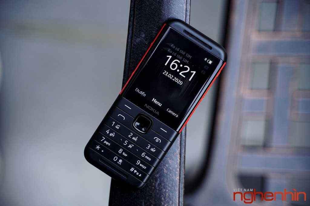 Trên tay Nokia 5310 Express : huyền thoại được tái sinh giá 1 triệu ảnh 8