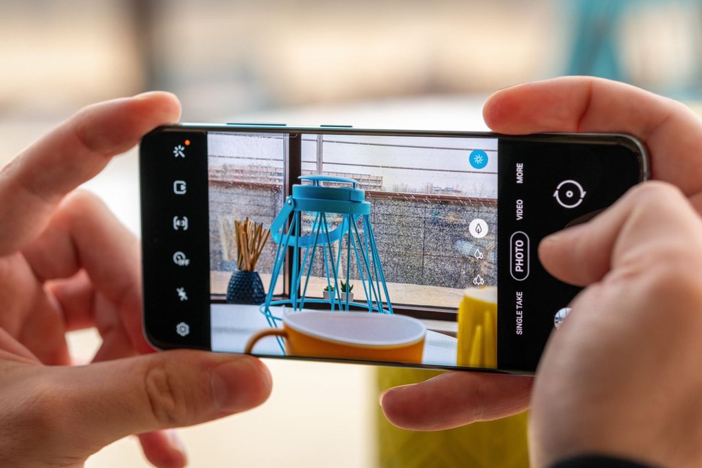 Samsung Galaxy S20 FE 4G ra mắt chính thức với Snapdragon 865 ảnh 1
