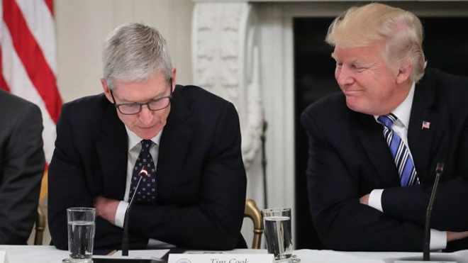 tong thong trump than thiet voi ceo apple tim cook co nao? hinh anh 1