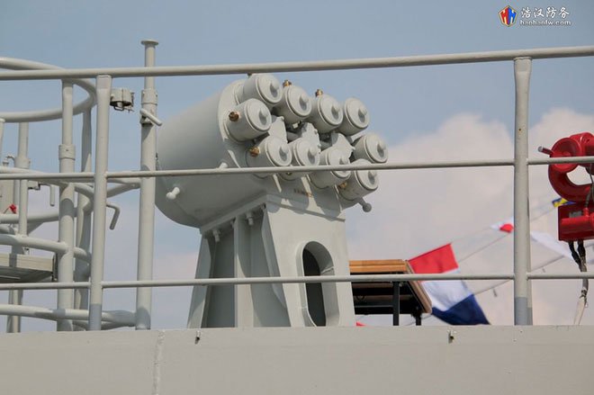 Tổ hợp mồi bẫy nhiệt PK-16 mà Tàu 016 - Quang Trung được trang bị.