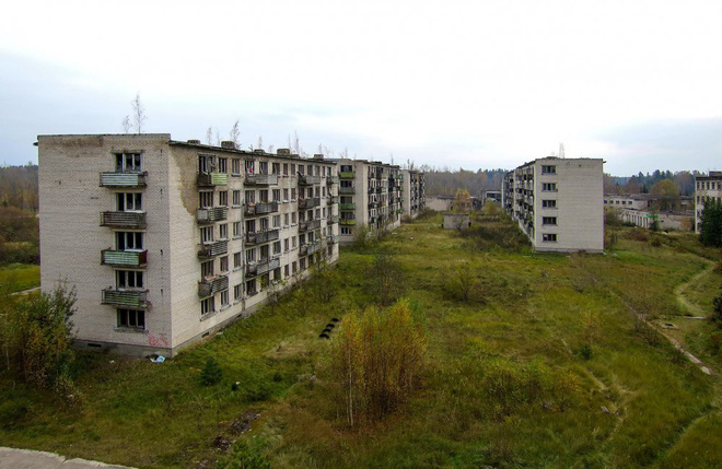 Những tòa nhà bỏ hoang tại Skrunda-1