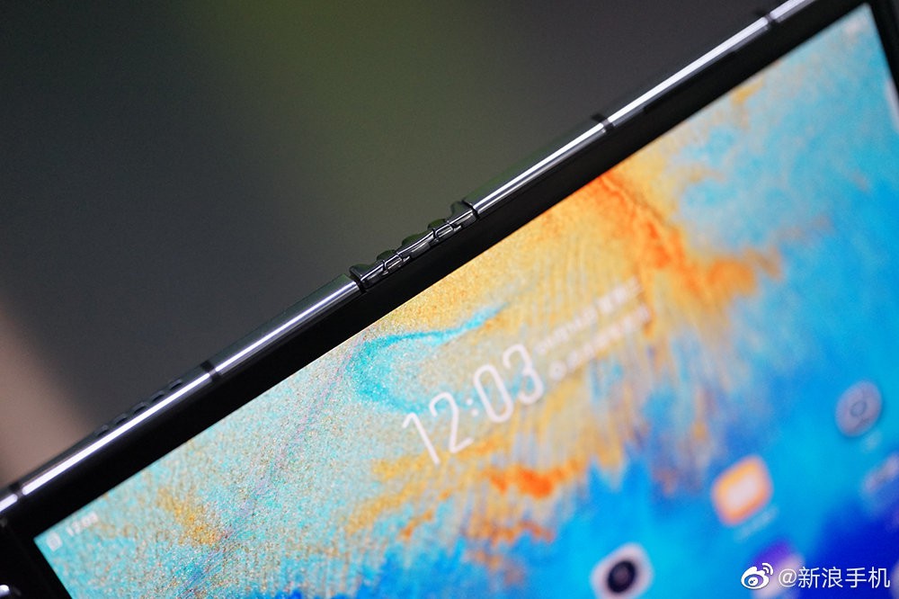 Smartphone gập Royole FlexPai 2 ra mắt: chưa hoàn hảo nhưng rẻ ảnh 4