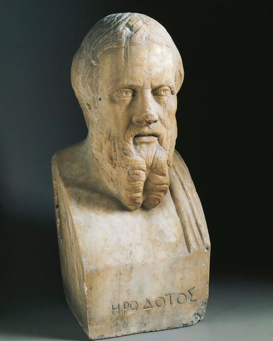 Herodotus - nhà sử học Hy Lạp, người duy nhất đã có ghi chép về những con tàu bí ẩn từng ngược xuôi sông Nile trù phú