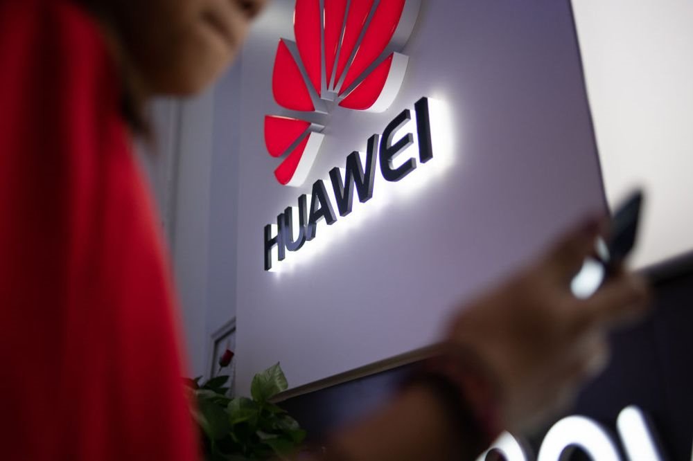 Bị tịch thu thiết bị 2 năm không trả lại, Huawei đâm đơn kiện Bộ Thương mại Mỹ