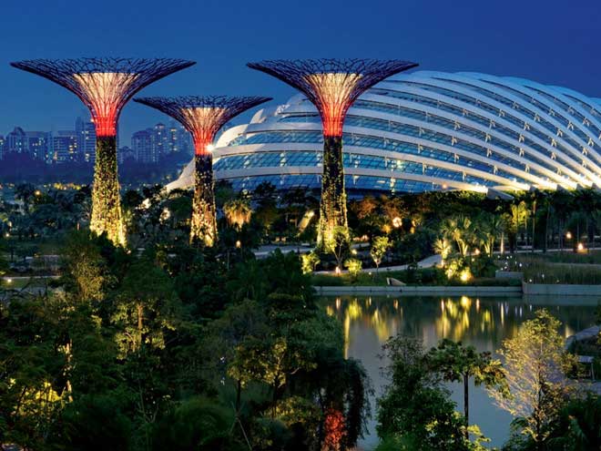 Trên trang web thành phố, Neom được cho rằng sẽ lấy một chút cảm hứng từ Gardens by the bay của Singapore.