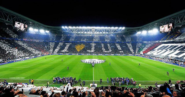 Sân Allianz của CLB Juventus với hệ thống chiếu sáng Interact Sports