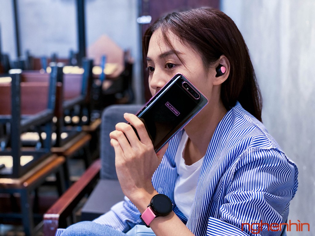 Đập hộp Galaxy A80 BlackPink Edition phiên bản giới hạn giá 23 triệu ảnh 3