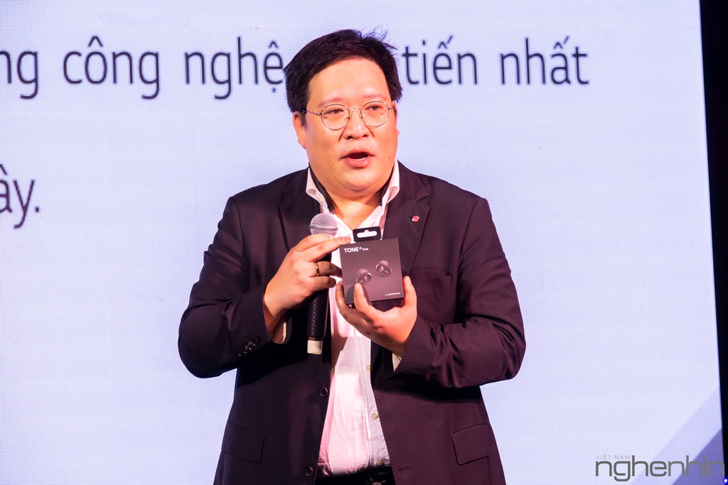 LG Tone 2019 ra mắt tại Việt Nam: âm thanh chuẩn Harman Kardon và JBL, pin bền bỉ ảnh 19
