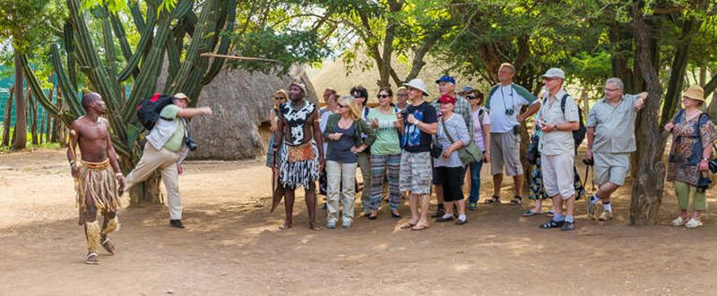 Ngày nay, nhiều du khách phương Tây thường đăng ký tour Shakaland để tham quan và tìm hiểu về văn hóa của người Zulu.