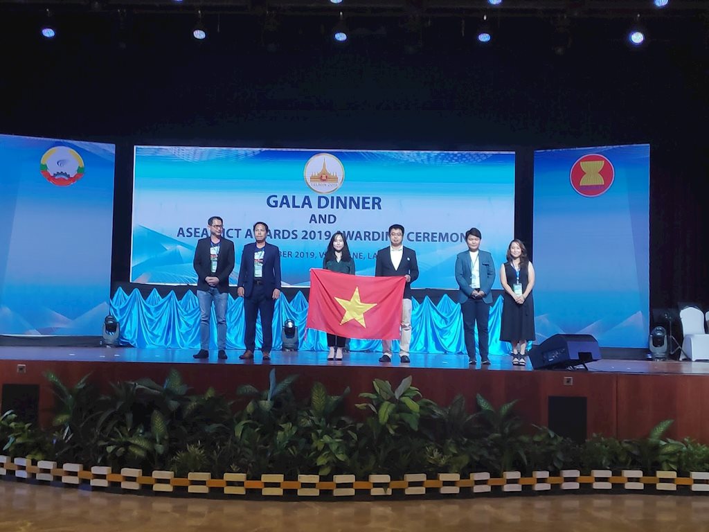 Nền tảng học tập trực tuyến Hocmai.vn giành giải Bạc ở Asean ICT Awards 2019