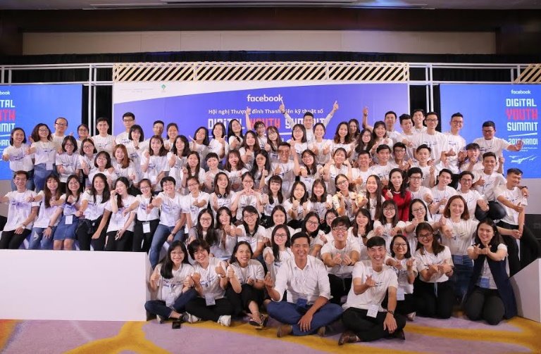 Facebook đào tạo kỹ năng số cho hàng trăm lãnh đạo trẻ Việt Nam
