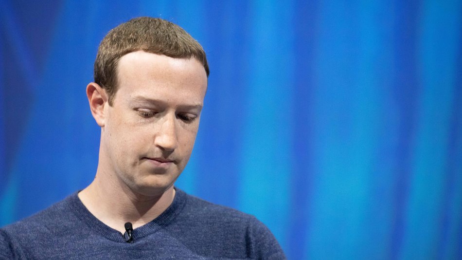 Bạn học của CEO Facebook đưa ra nghiên cứu nói hơn 50% tài khoản Facebook là giả mạo