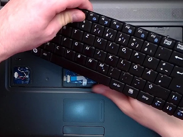 5 mẹo khắc phục lỗi bàn phím trên laptop