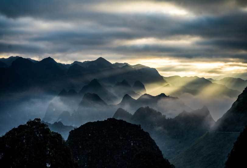 Việt Nam đẹp nghẹt thở qua ống kính nhiếp ảnh gia Mỹ