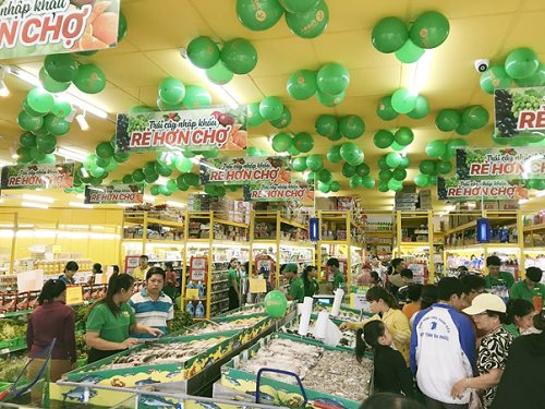 Choáng với cửa hàng Bách Hóa Xanh Bình Phước, doanh thu 1 ngày bằng cả tháng siêu thị nhà người ta