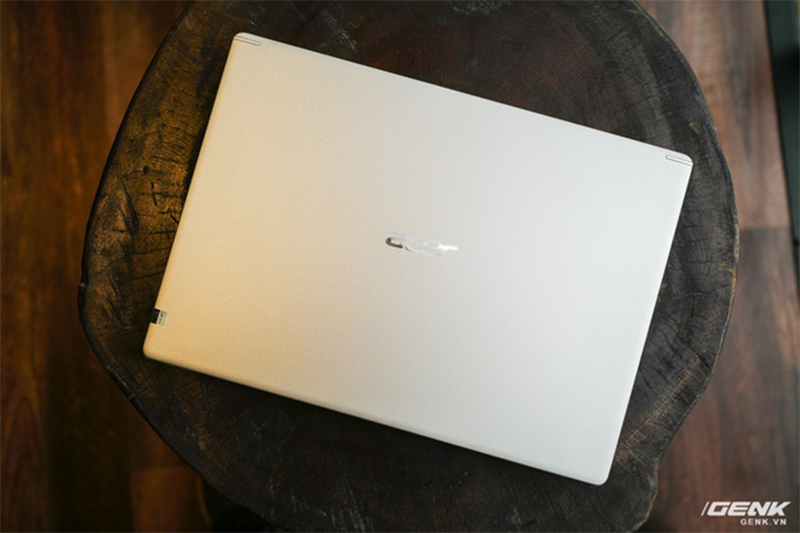 Can canh laptop sinh vien Acer Aspire tu 11,99 trieu dong-Hinh-2