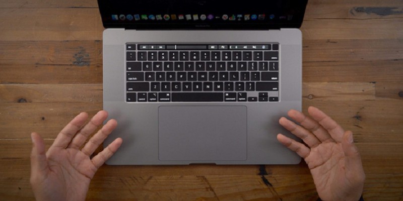 MacBook Pro 16 inch su dung ban phim cua nam 2015?