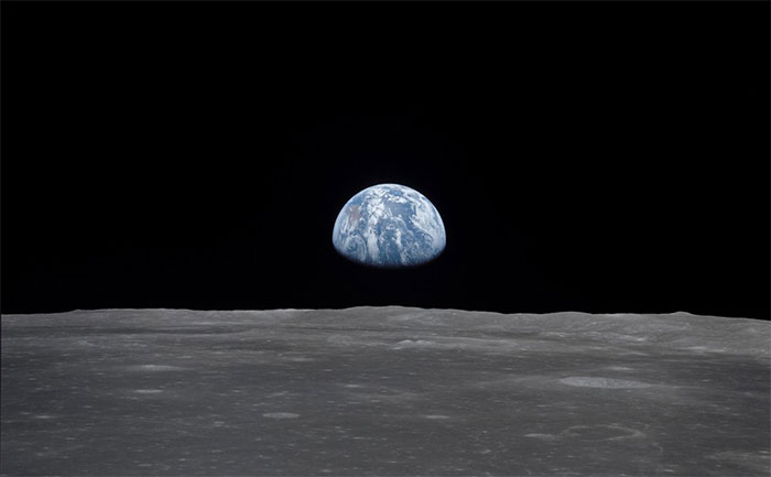 Trái Đất nhìn từ Mặt Trăng