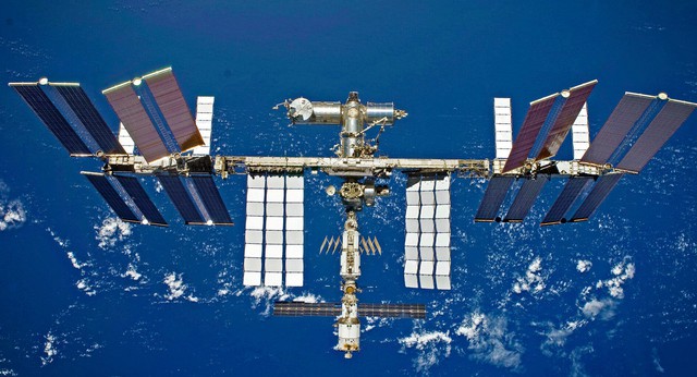 Xem trạm ISS hiện đang ở đâu chỉ bằng những trang web đơn giản này - Ảnh 1.