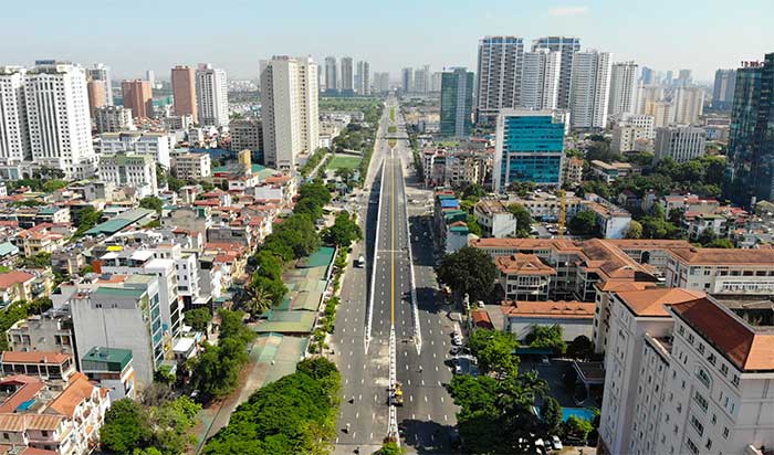 Cầu vượt nút giao giữa đường Hoàng Quốc Việt – đường Nguyễn Văn Huyên