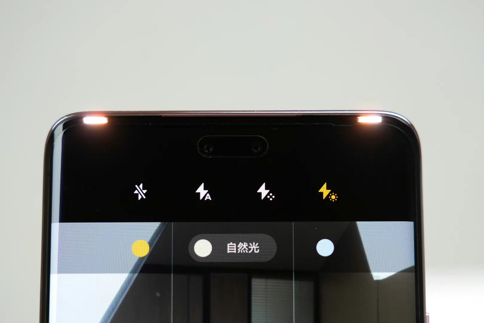 Xiaomi Civi 2 ra mắt: Camera selfie kép 