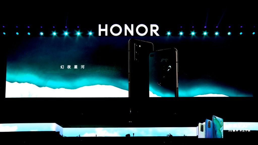 Honor V30/ V30 Pro ra mắt: Kirin 990, cụm camera chữ nhật, giá từ 469 USD ảnh 1
