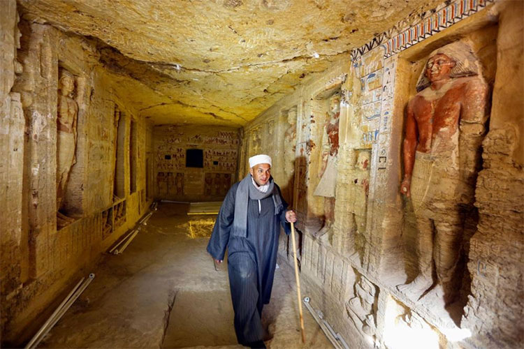 Hé lộ cuộc sống xa hoa bên trong ngôi mộ cổ 4.400 năm tuổi ở Ai Cập