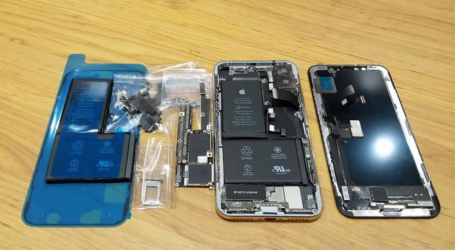 Anh chàng YouTuber tự chế một chiếc iPhone X quốc tế từ linh kiện Trung Quốc mua ngoài chợ, chi phí chỉ 500 USD - Ảnh 7.