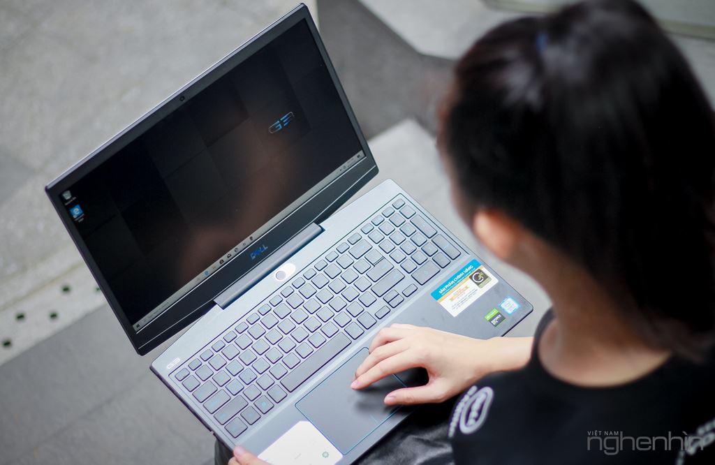 Trên tay laptop gaming Dell G3 15  tại Việt Nam: vỏ nhựa, cấu hình mạnh, giá phải chăng ảnh 6