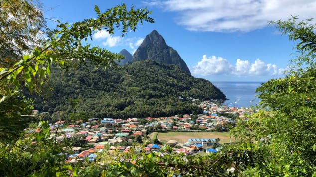 10 hòn đảo xinh đẹp nhất thế giới không thể bỏ qua