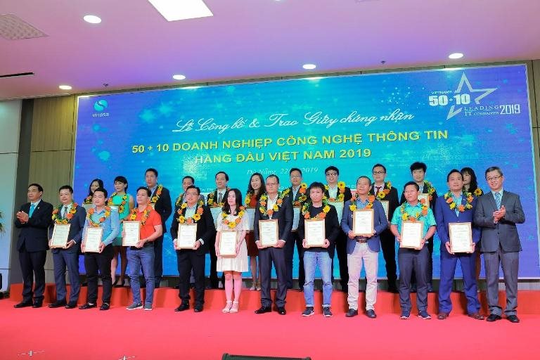 VNEXT tiếp tục lọt Top 10 doanh nghiệp có năng lực công nghệ 4.0 tiêu biểu nhất Việt Nam 2019