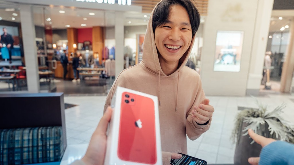 iPhone 11 mở bán tại Hàn đạt doanh số khủng, nhưng vẫn thua Galaxy Note 10 ảnh 1
