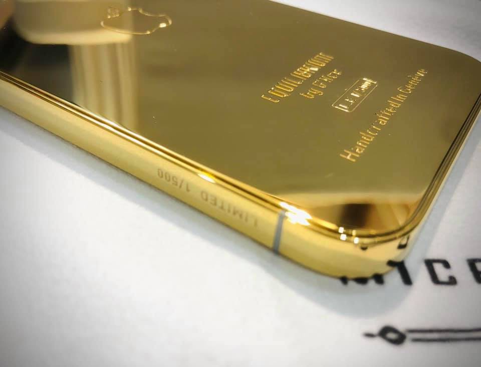 Ngắm iPhone 12 mạ vàng đầu tiên trên thế giới do công ty Việt Nam thực hiện ảnh 6