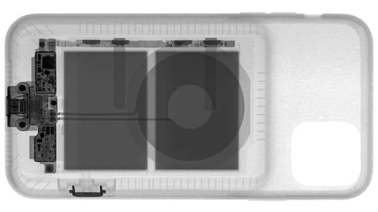 Nút chụp ảnh nhanh bên trong Smart Battery Case cho iPhone hoạt động như thế nào?