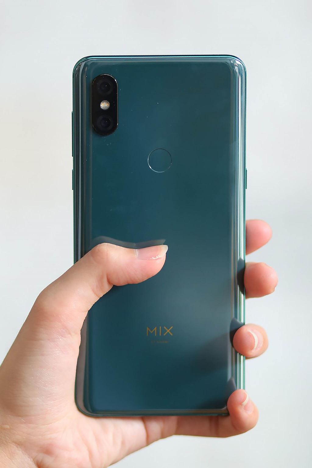 Xiaomi chính thức bán Mi MIX 3 tại Việt Nam giá 12,99 triệu đồng ảnh 3