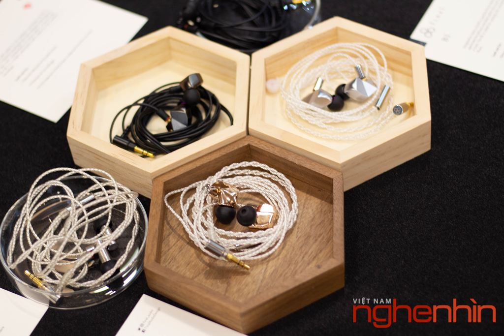 Headphile Show 2019: Bộ 3 thiết bị thỏa mãn thính giác tụ hội  ảnh 2
