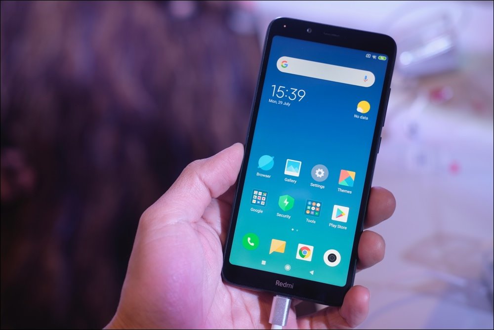 Xiaomi tung loạt smartphone mới tại Việt Nam, tiếp tục khuấy đảo giá bán