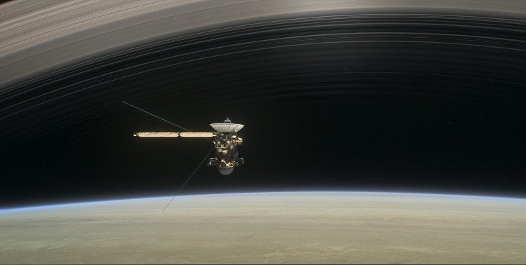 Tàu Cassini thực hiện nhiệm vụ tự sát trên sao Thổ.