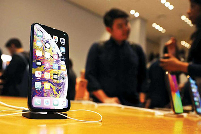 Apple giảm giá iPhone tại một số thị trường để kích cầu