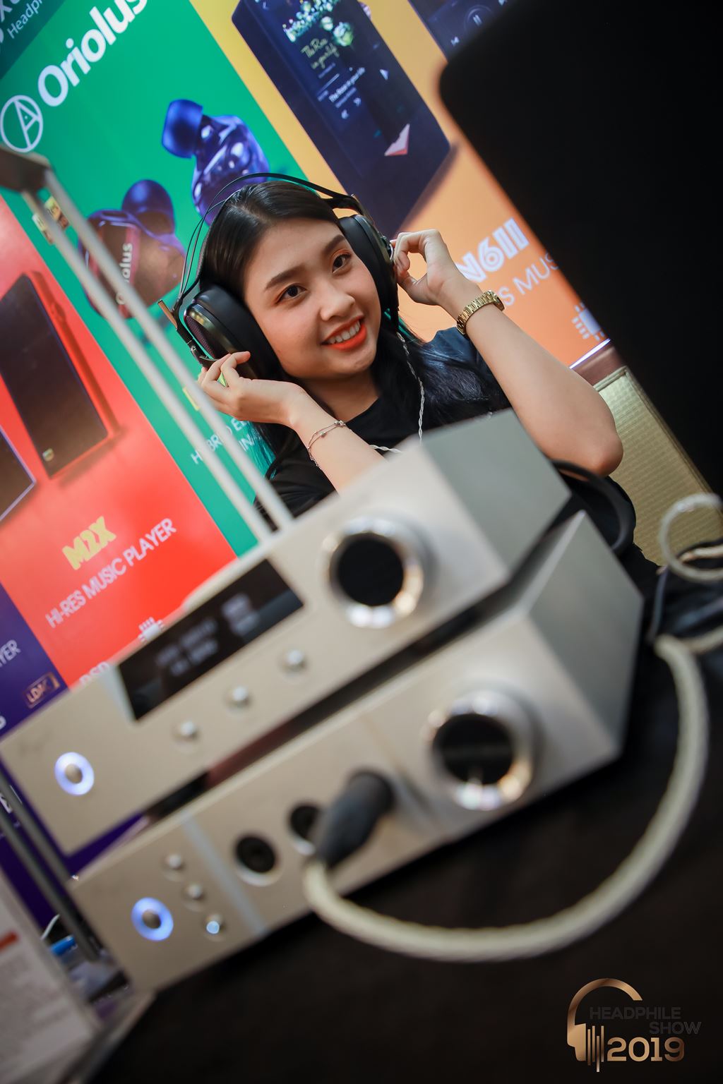 Headphile Show 2019: tai nghe, thiết bị di động và bóng hồng ảnh 10