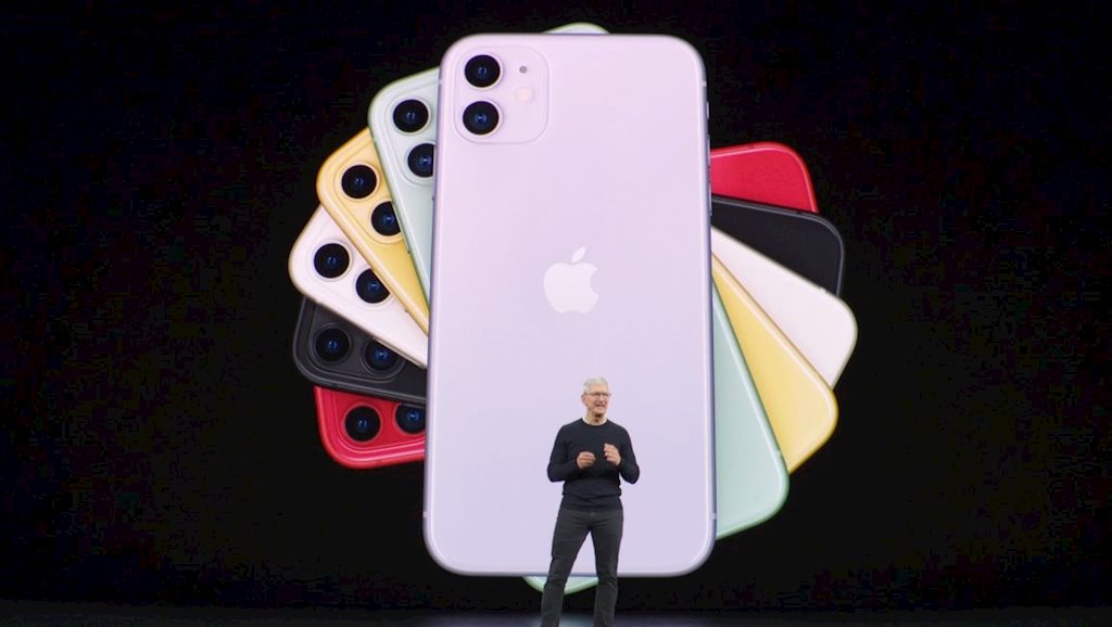 Apple lập kỷ lục doanh thu bất chấp iPhone bán chậm
