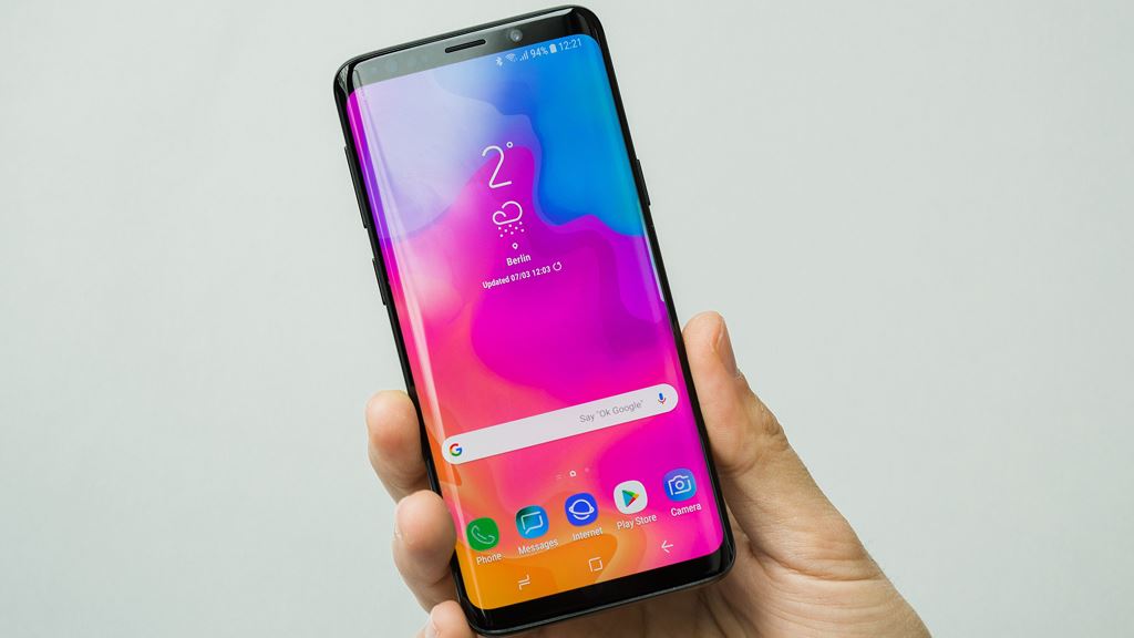 Kết hợp 8 smartphone hàng đầu này với nhau, bạn sẽ có chiếc máy hoàn hảo năm 2018 ảnh 6